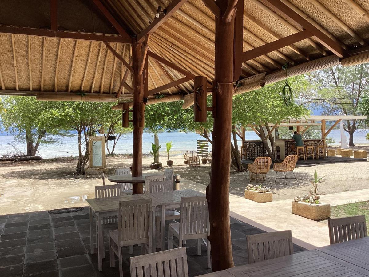 होटल Juliantos By The Sea 4*