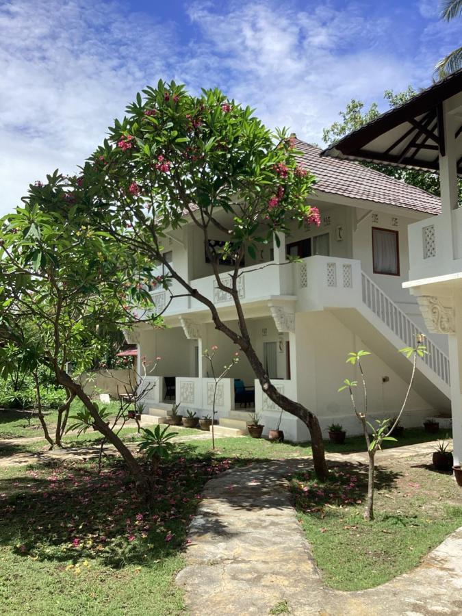 Juliantos By The Sea 4* Gili Air